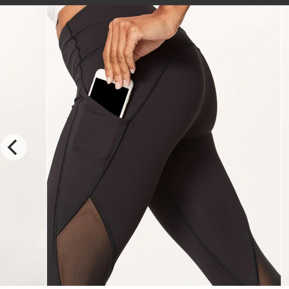 Black Lululemon Sweat Your Heat out Crop Pants - Picture 9 of 9